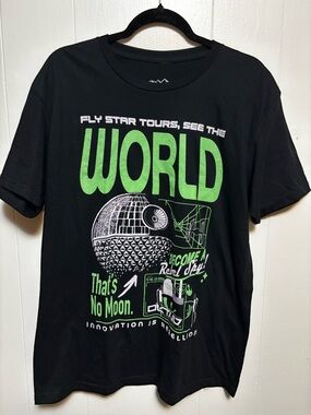 Disneyland Star Wars WORLD Graphic Short Sleeve Tee - Black/Green